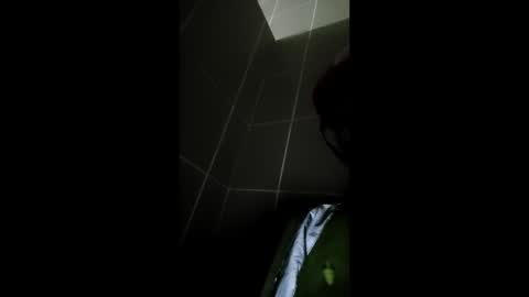 Snapshot of jjj963733 chatting on 12-21-25, 11:39 jjj963733 online show from 12-21-25, 11:39