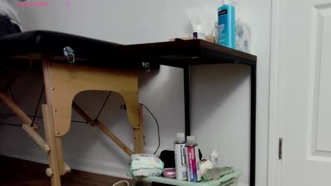 Nicole  Allen online show from 04-02-26, 11:57