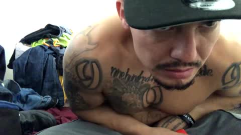 jmartel92 online show from 01-21-25, 08:32