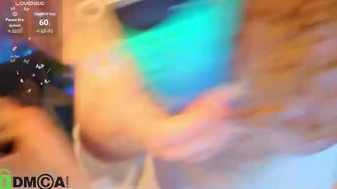 Snapshot of joan_green chatting on 06-30-26, 01:06 GMT2 Tue-Wed Fri-Sun 3-9AM Joan green online show from 06-30-26, 01:06