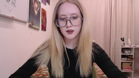 joan_kiss online show from 06-02-26, 09:17