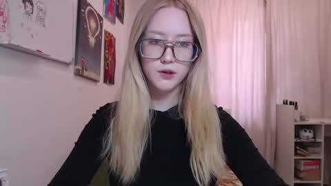 Snapshot of joan_kiss chatting on 07-03-26, 07:26 joan_kiss online show from 07-03-26, 07:26