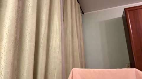 Adel online show from 04-24-26, 07:16