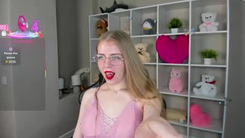 Snapshot of joann_shermann chatting on 05-08-26, 01:22 joann_shermann online show from 05-08-26, 01:22