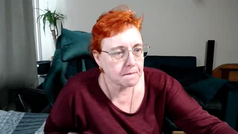 Snapshot of joannaandneighbour chatting on 03-27-26, 01:22 Joanna and Greg online show from 03-27-26, 01:22