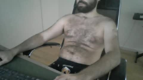 joaodias_18 online show from 06-30-26, 04:08