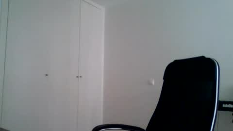 joaodias_18 online show from 08-03-26, 09:04
