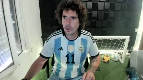 Snapshot of joaquin420_hot chatting on 06-22-26, 05:37 joaquin420_hot online show from 06-22-26, 05:37