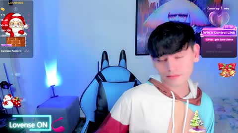 Snapshot of joe_jhonson chatting on 12-19-24, 11:39 joe jhonson online show from 12-19-24, 11:39