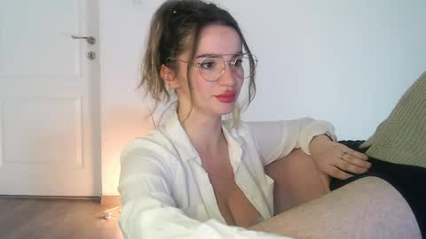 Snapshot of joe_nd_jane chatting on 04-23-26, 11:31 joe_nd_jane online show from 04-23-26, 11:31