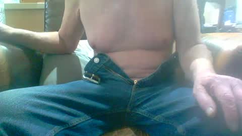 Snapshot of joeblow61616 chatting on 01-09-25, 05:22 joeblow61616 online show from 01-09-25, 05:22