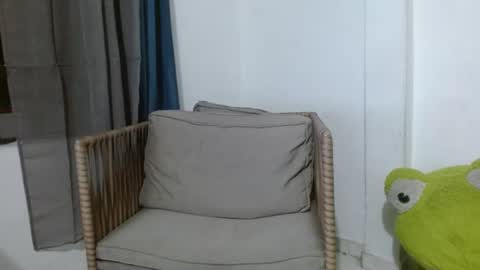 Snapshot of johan_kitten chatting on 07-19-26, 02:15 johan online show from 07-19-26, 02:15