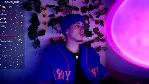 johan_parker222 online show from 09-26-25, 11:42