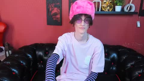 john__strong online show from 06-11-26, 10:35