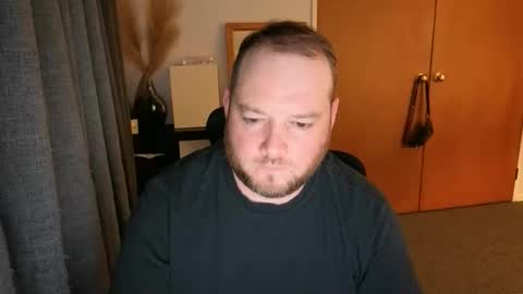 Snapshot of john_bear1 chatting on 04-01-26, 06:36 john_bear1 online show from 04-01-26, 06:36