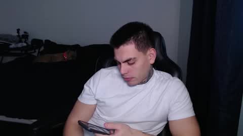 JAXX online show from 01-06-26, 04:00