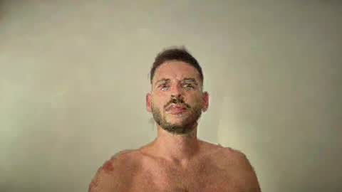 Snapshot of johnb69131 chatting on 05-08-26, 02:44 johnb online show from 05-08-26, 02:44