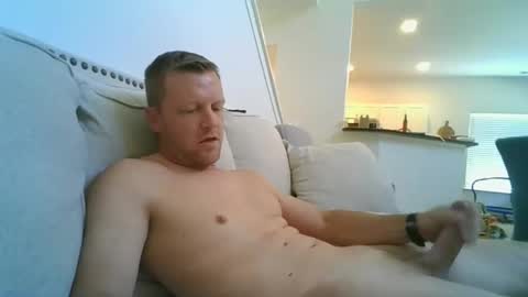 johnd101020 online show from 04-16-26, 05:03