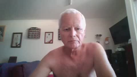Snapshot of johndesnudado chatting on 06-28-26, 10:54 johndesnudado online show from 06-28-26, 10:54