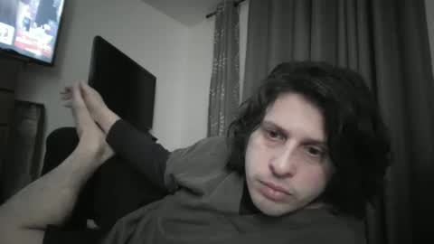 johnjohn online show from 02-07-26, 01:42