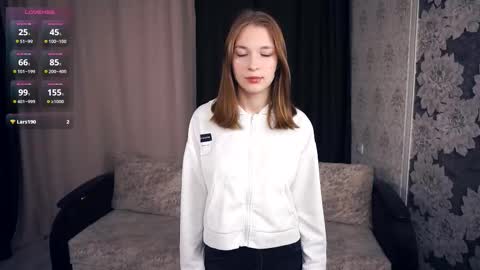 Snapshot of johnnietantum chatting on 10-27-25, 06:12 Rocio online show from 10-27-25, 06:12