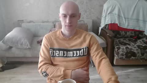 Johnny online show from 05-12-26, 04:20