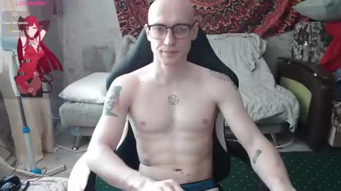 Johnny online show from 07-07-26, 07:23