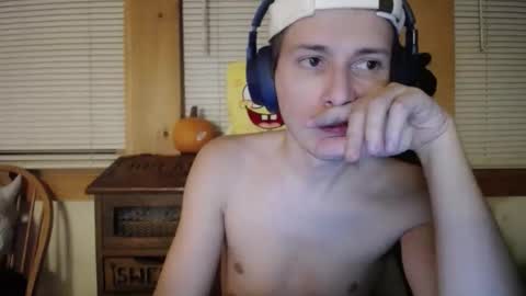 Snapshot of johstondude chatting on 11-13-25, 02:21 Johston online show from 11-13-25, 02:21