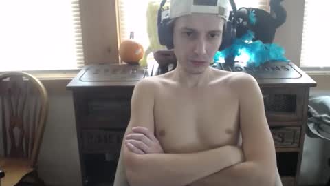 Snapshot of johstondude chatting on 11-21-25, 02:27 Johston online show from 11-21-25, 02:27