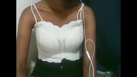 joliekah27 online show from 02-08-26, 11:30