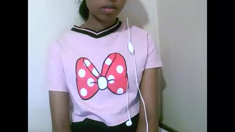 joliekah27 online show from 04-30-26, 08:31