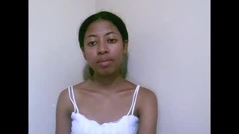 joliekah27 online show from 05-04-26, 06:59