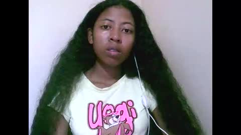 joliekah27 online show from 05-07-26, 07:41