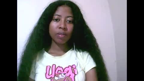 joliekah27 online show from 05-08-26, 07:46