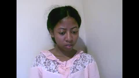 joliekah27 online show from 05-11-26, 09:34