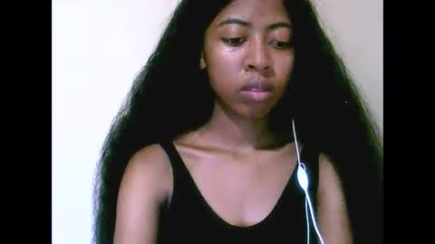 joliekah27 online show from 05-14-26, 08:59