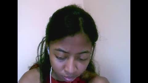 joliekah27 online show from 05-18-26, 07:47