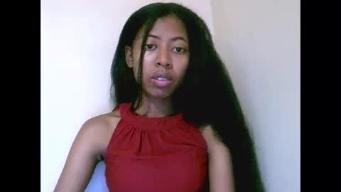 joliekah27 online show from 05-19-26, 06:53