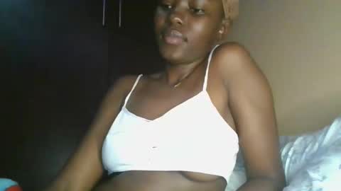 jollynabeb online show from 02-22-26, 08:29