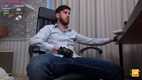 JonahShaw online show from 02-05-26, 05:45