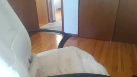 jonderr135 online show from 02-01-26, 04:49