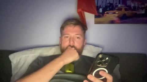 jonny696911 online show from 08-10-26, 02:15