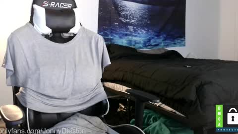JonnyDieston online show from 04-19-26, 01:05