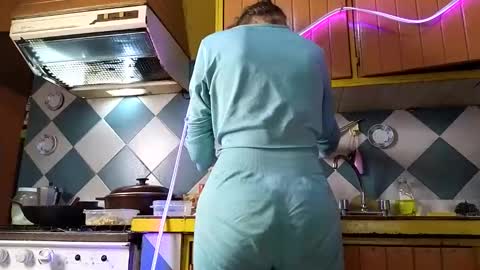 Jony Marta GMT 2000-0100 every day online show from 11-11-25, 01:49