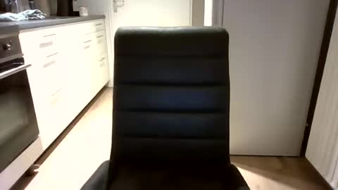Snapshot of jop55 chatting on 06-19-26, 02:43 Jop55 online show from 06-19-26, 02:43