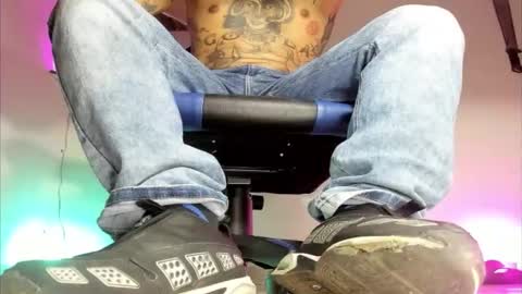 Snapshot of jordan33blake chatting on 11-12-25, 01:06 jordan33blake online show from 11-12-25, 01:06