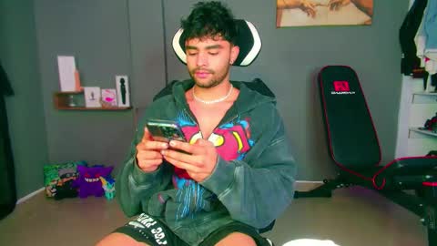 Snapshot of jordanrossie chatting on 02-19-26, 11:50 JordanRossie online show from 02-19-26, 11:50