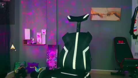 Snapshot of jordanrossie chatting on 03-13-26, 12:12 JordanRossie online show from 03-13-26, 12:12