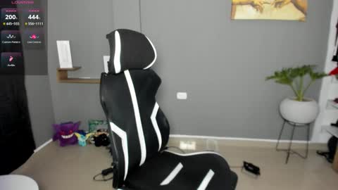 Snapshot of jordanrossie chatting on 03-23-26, 06:01 JordanRossie online show from 03-23-26, 06:01