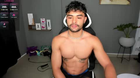 Snapshot of jordanrossie chatting on 03-24-26, 02:11 JordanRossie online show from 03-24-26, 02:11